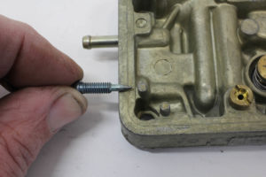 With the still combination screw cleared away, the tapered portion is what changes the quantity of gas made it possible for right into the motor. Switching this modification screw clockwise (in) minimizes the quantity of fuel. Turning the screw counter-clockwise (out), boosts the quantity of gas supplied to the engine.