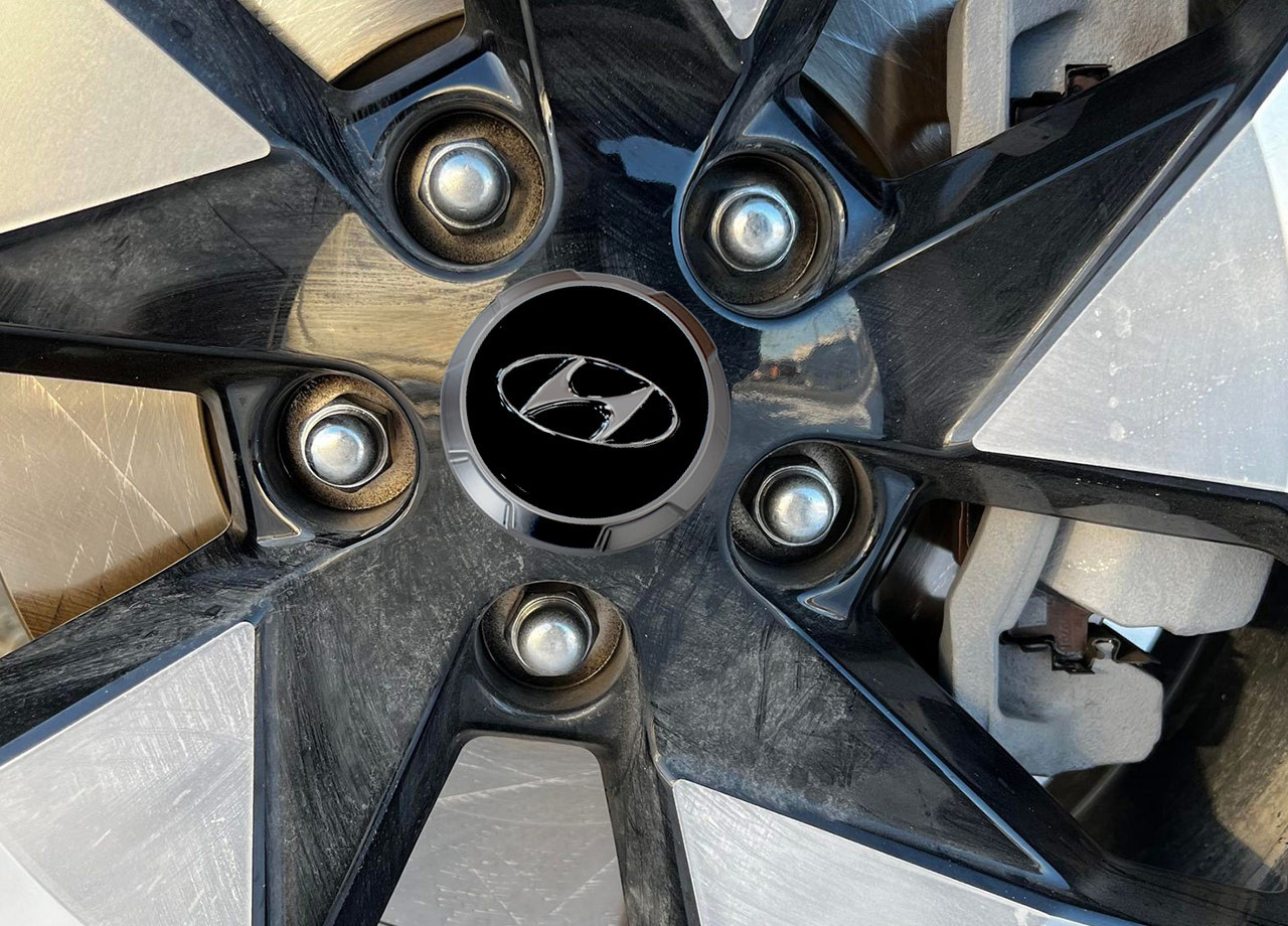 2022-2023 Hyundai Santa Cruz Wheel Center Caps4